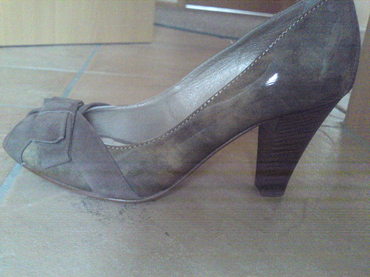 Schuhe, Kratzer, Schmutz, Pumps