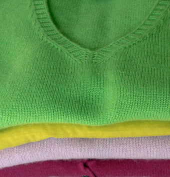 Versehentlich gebügelten Wollpullover retten bzw. wieder schön machen bügeln, Pullover, Wolle, Wärme, waschen