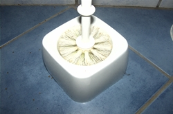 Toilettenbürste reinigen oder säubern, Toilettenbürste wieder wie neu Tiolettenbürste, Bürste, WC, Toilette, säubern, reinigen, neu, Klobürste