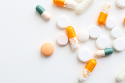 Das gehört in die gut sortierte Reiseapotheke Reiseapotheke, Apotheke, Reisen, Gesund, Sicher, Krankheiten, Medikamente