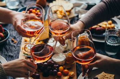 Weinknigge - welcher Wein passt zu welchem Essen? Wein, Knigge, Wahl, Weinsorte, Rotwein, Weißwein, Fleisch, Fisch